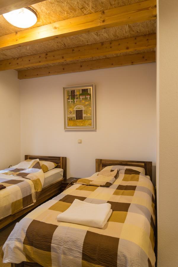 Motel Orhideja Donji Vakuf Exterior photo