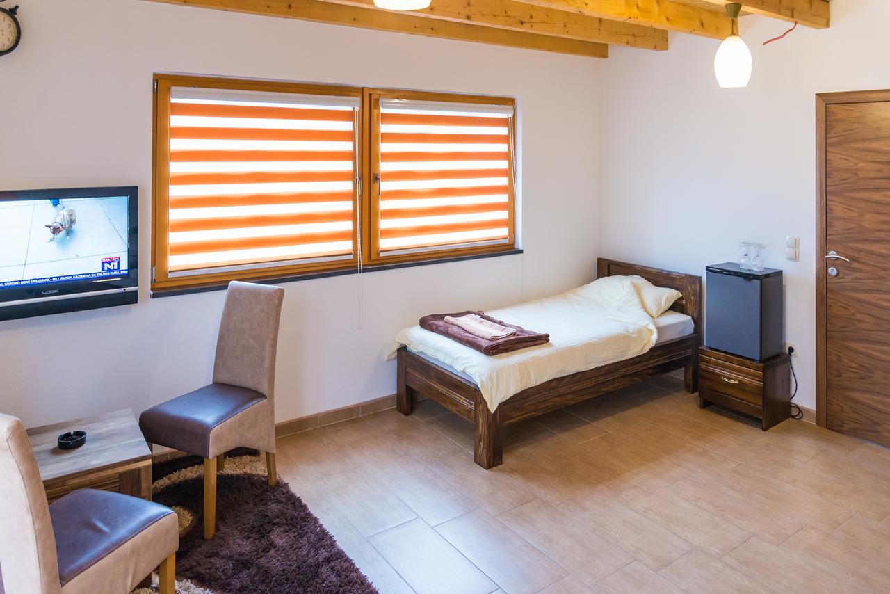 Motel Orhideja Donji Vakuf Exterior photo