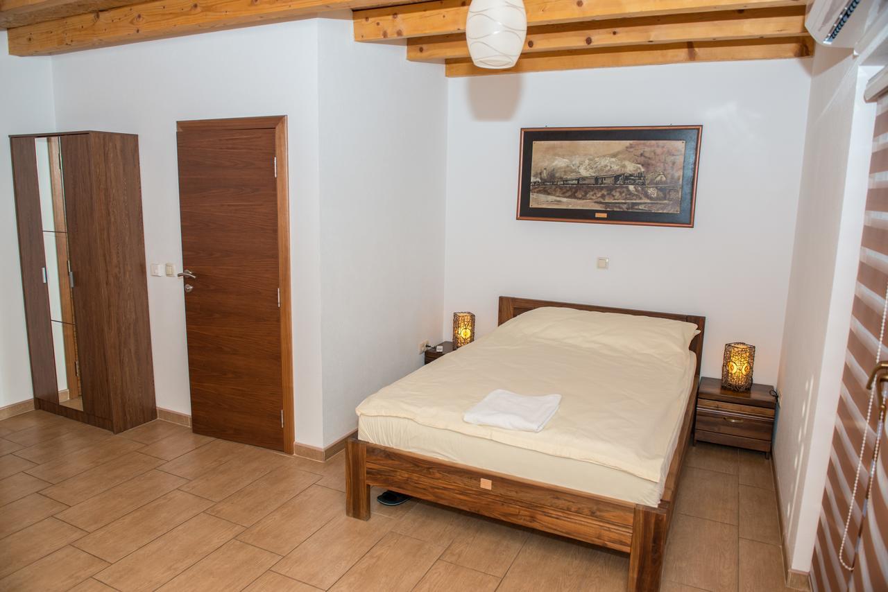 Motel Orhideja Donji Vakuf Exterior photo